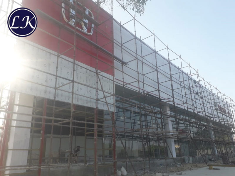 LK Roofing Solutions.