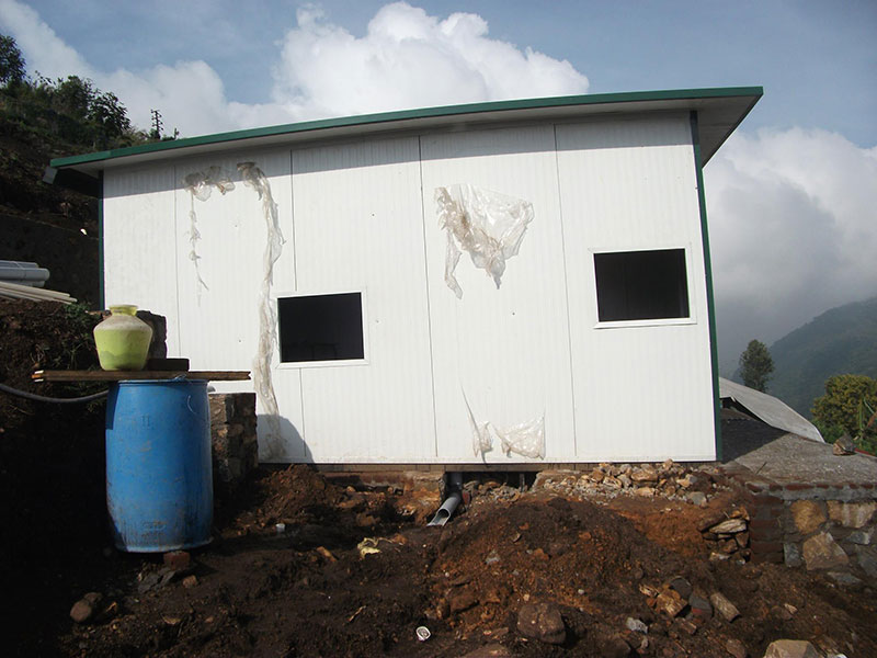 LK Roofing Solutions.