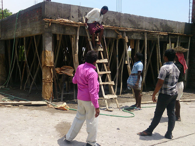 LK Roofing Solutions.